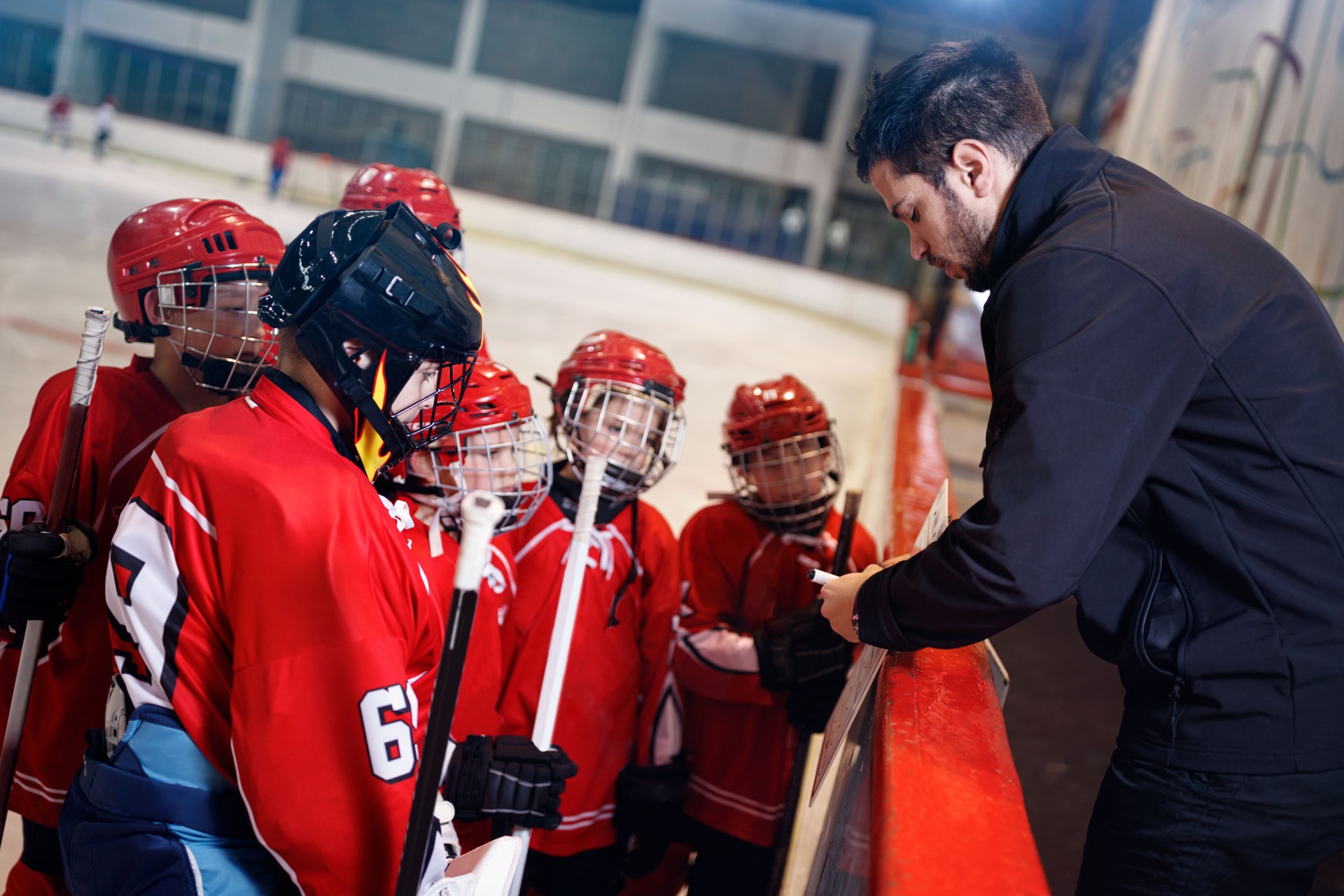 tactics coach in game hockey in ice